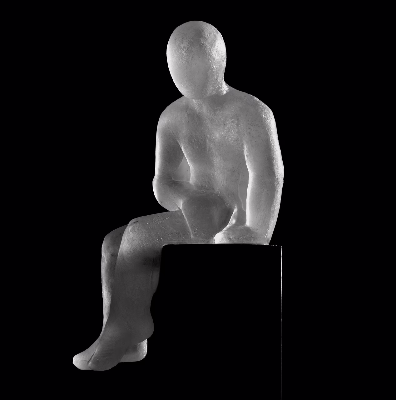 Glasskulptur von einem Menschen